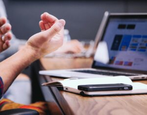 Comment défendre son budget engagement auprès de sa direction ?